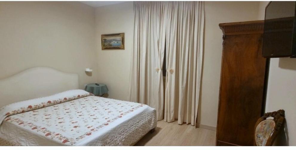 Toledo'S Rambla Casa Vacanze ナポリ エクステリア 写真